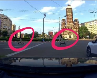 Inconștiență maximă! Trotinetiști mascați, filmați în timp ce trec pe roșu și fac „scheme” pe o singură roată în trafic Inconștiență maximă! Trotinetiști mascați, filmați în timp ce trec pe roșu și fac „scheme” pe o singură roată în trafic