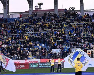 Va avea Petrolul măcar același număr de abonați ca sezonul trecut? Va avea Petrolul măcar același număr de abonați ca sezonul trecut?