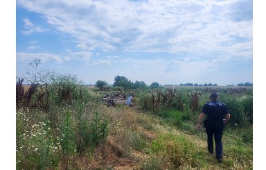Un bărbat care a abandonat deșeuri din construcții a rămas fără camionetă