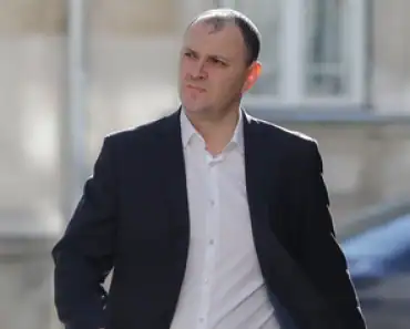 Teorie lansată de Sebastian Ghiță: „Red alert! Partidele Pro Occident sunt obligate să ajungă la o soluție de guvernare”