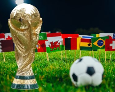 Trofeul e la modă! Va fi purtat într-un cufăr special Trofeul e la modă! Va fi purtat într-un cufăr special