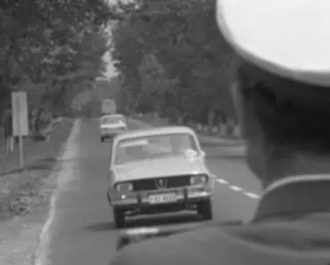 Cum se făceau controalele Miliției în trafic în 1973. „Filtrul” care verifica până și jocul volanului: „Mai multe amenzi, dar mai puține oase rupte”