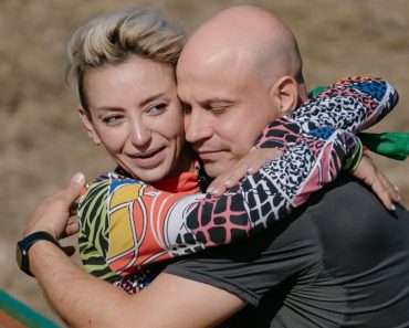 Cum a cerut-o Vlad Huidu în căsătorie pe Giulia Anghelescu: „Nici n-a apucat să termine întrebarea” Cum a cerut-o Vlad Huidu în căsătorie pe Giulia Anghelescu: „Nici n-a apucat să termine întrebarea”