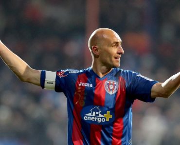 Moarte șocantă în fotbalul românesc. Gabi Mureșan, fost campion cu CFR Cluj, a murit la 44 de ani Moarte șocantă în fotbalul românesc. Gabi Mureșan, fost campion cu CFR Cluj, a murit la 44 de ani