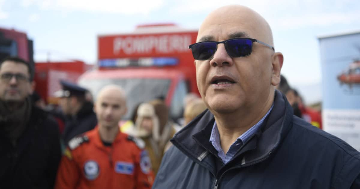 Procurorii au pus sechestru pe averea lui Raed Arafat în dosarul de contrabandă cu elicopterul SMURD