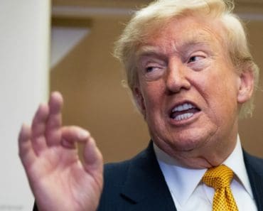 Donald Trump anunță că armistițiul cu Iranul a luat sfârșit, dar SUA acceptă cererea Teheranului de a continua negocierile