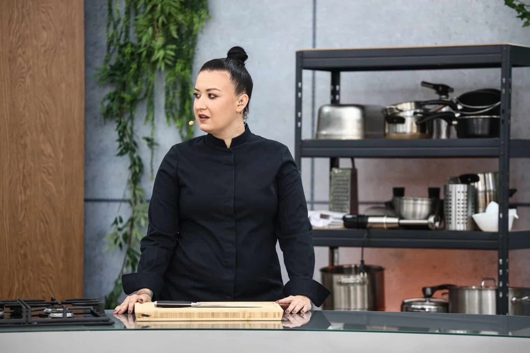 Dieta care a ajutat-o pe Chef Roxana Blenche să slăbească 18 kilograme. „Am avut un blocaj” Dieta care a ajutat-o pe Chef Roxana Blenche să slăbească 18 kilograme. „Am avut un blocaj”