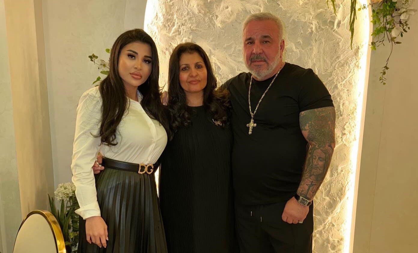 Sara, fiica lui Sile Cămătaru, a încheiat o etapă importantă din viață. Cum a apărut la ceremonia de absolvire Sara, fiica lui Sile Cămătaru, a încheiat o etapă importantă din viață. Cum a apărut la ceremonia de absolvire