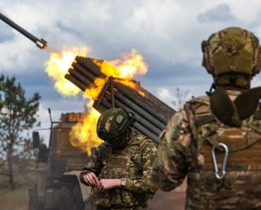 Fost diplomat american: „Trump își dă seama că Ucraina va fi, cel mai probabil, câștigătoarea, iar Rusia, perdanta”