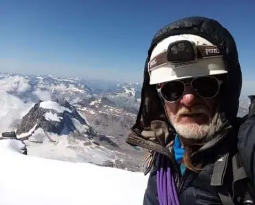 Destin sfâșietor! Povestea celor doi alpiniști români care și-au găsit sfârșitul în Alpi, chiar în perioada în care își sărbătoreau aniversările Destin sfâșietor! Povestea celor doi alpiniști români care și-au găsit sfârșitul în Alpi, chiar în perioada în care își sărbătoreau aniversările
