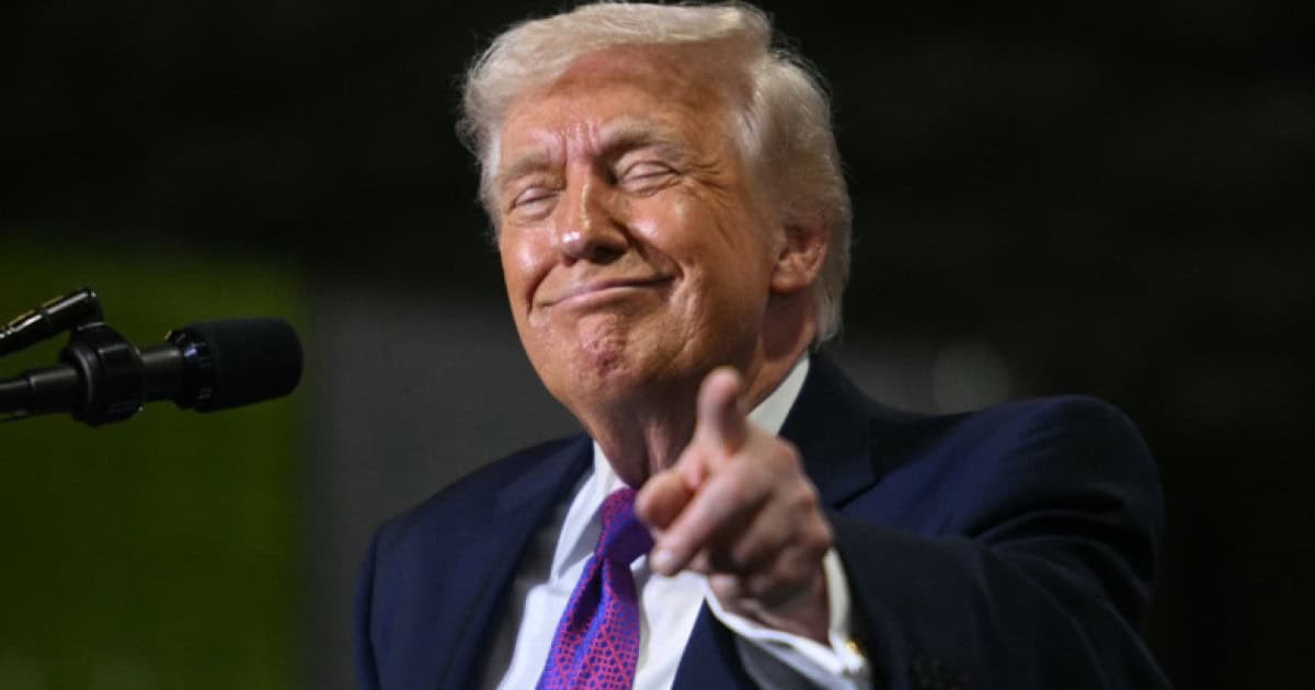 Trump revine asupra anunțului privind aplicarea unei taxe vamale de 20% pentru Strâmtoarea Ormuz