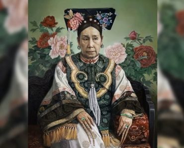 Povestea femeii care a condus China din umbră. A intrat în palat ca amantă și a ajuns cea mai temută împărăteasă Povestea femeii care a condus China din umbră. A intrat în palat ca amantă și a ajuns cea mai temută împărăteasă
