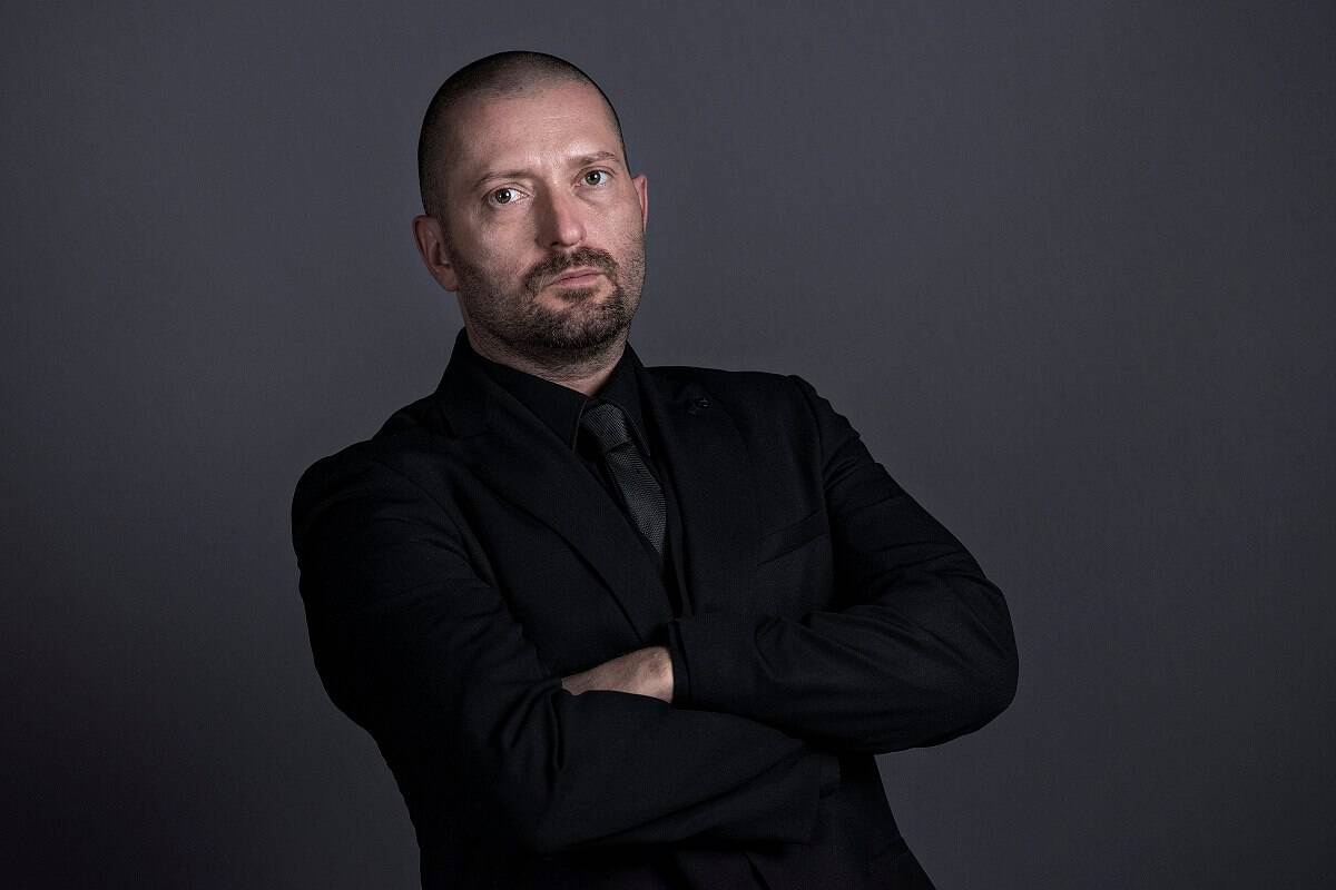 Cheloo, de nerecunoscut la primul mare concert după ce în urmă cu o lună a fost internat. Cum a apărut pe scena de la Arena Națională Cheloo, de nerecunoscut la primul mare concert după ce în urmă cu o lună a fost internat. Cum a apărut pe scena de la Arena Națională