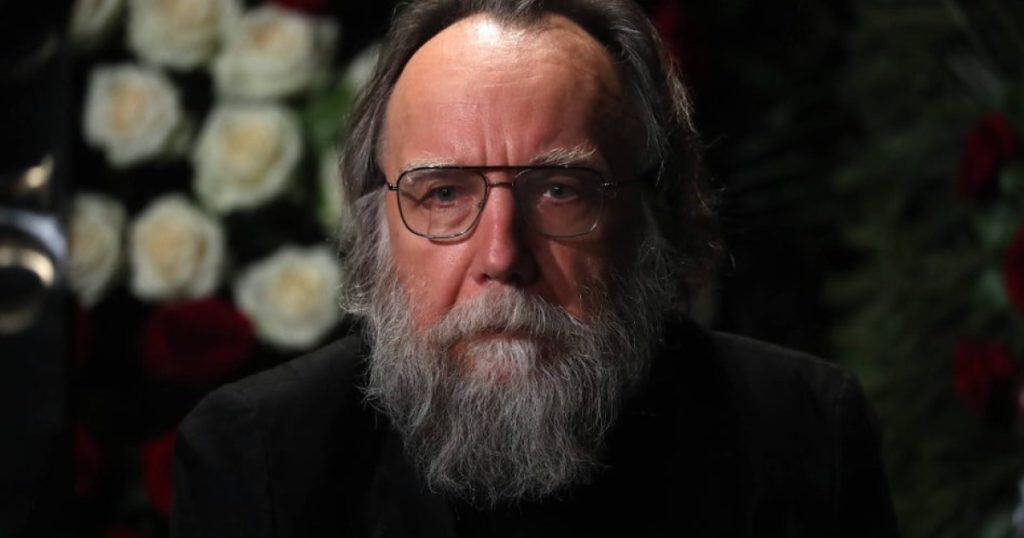 Ideologul lui Putin cere trimiterea pe front a elitelor ruse ca să lupte în „războiul sfânt care ar putea duce la sfârșitul lumii”