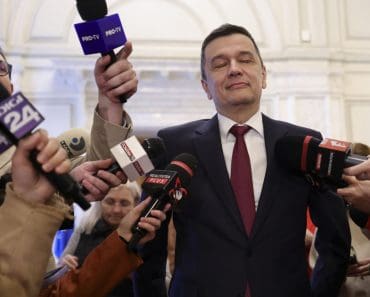 Grindeanu anunță că 14 deputați PNL „au trecut peste ordinul lui Bolojan” și au votat amendamentul PSD privind posturile din Sănătate