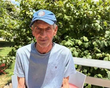 Un român s-a întors acasă după 44 de ani în care familia l-a crezut mort. Cum a reușit să ajungă în țară