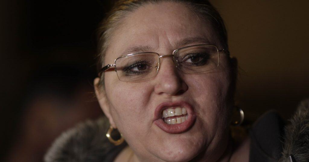 Diana Șoșoacă, implicată într-un accident rutier în București. Eurodeputata a fost transportată la spital (surse)