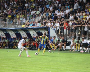 New Petrolul mai are un singur jucător din cel old. Primii titulari au apărut la ultimul amical New Petrolul mai are un singur jucător din cel old. Primii titulari au apărut la ultimul amical