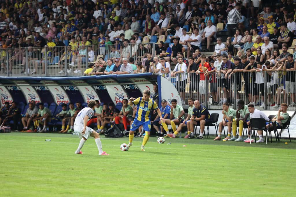 New Petrolul mai are un singur jucător din cel old. Primii titulari au apărut la ultimul amical
