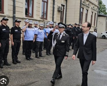 CINE LE INTERZICE POLIȚIȘTILOR LOCALI SĂ INTERVINĂ? Apel public PH Online: Așteptăm mesajele și dezvăluirile polițiștilor pe adresa redacției! Are conducerea ordin să închidă ochii la haosul din Ploiești? CINE LE INTERZICE POLIȚIȘTILOR LOCALI SĂ INTERVINĂ? Apel public PH Online: Așteptăm mesajele și dezvăluirile polițiștilor pe adresa redacției! Are conducerea ordin să închidă ochii la haosul din Ploiești?
