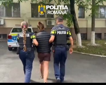 VIDEO: O femeie din Măgurele a dat foc la casă după divorț. A fost reținută de polițiști