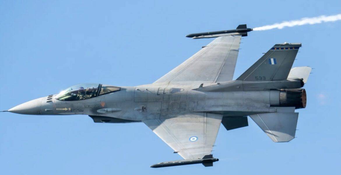 BREAKING/ O dronă a fost doborâtă în spațiul aerian al României de către un avion F-16 cu pilot român