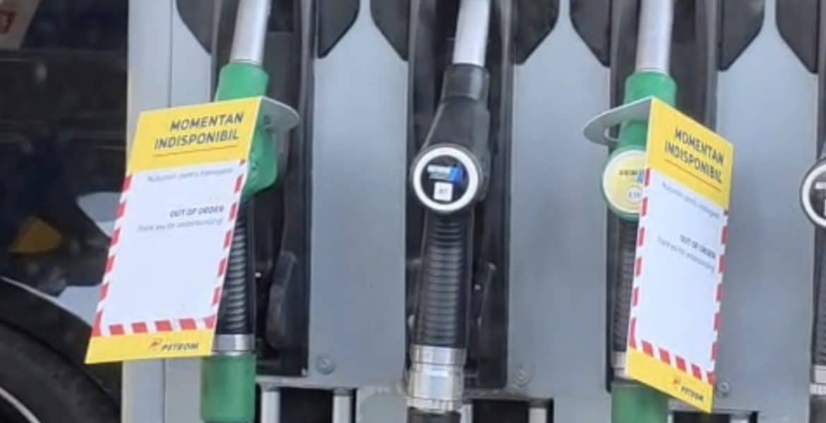 REPORTAJ PHonline: Pompe oprite în mai multe benzinării din Ploiești. Șoferii acuză speculă înainte de o nouă scumpire, după ce motorina a depășit 10 lei/l