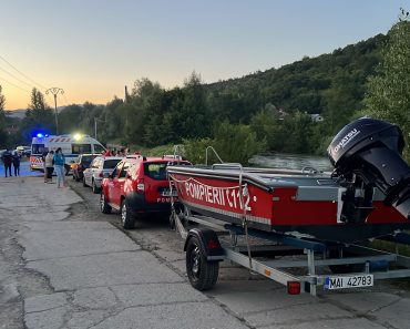 Căruțaș luat de apă când traversa Teleajenul. Doar calul a fost găsit