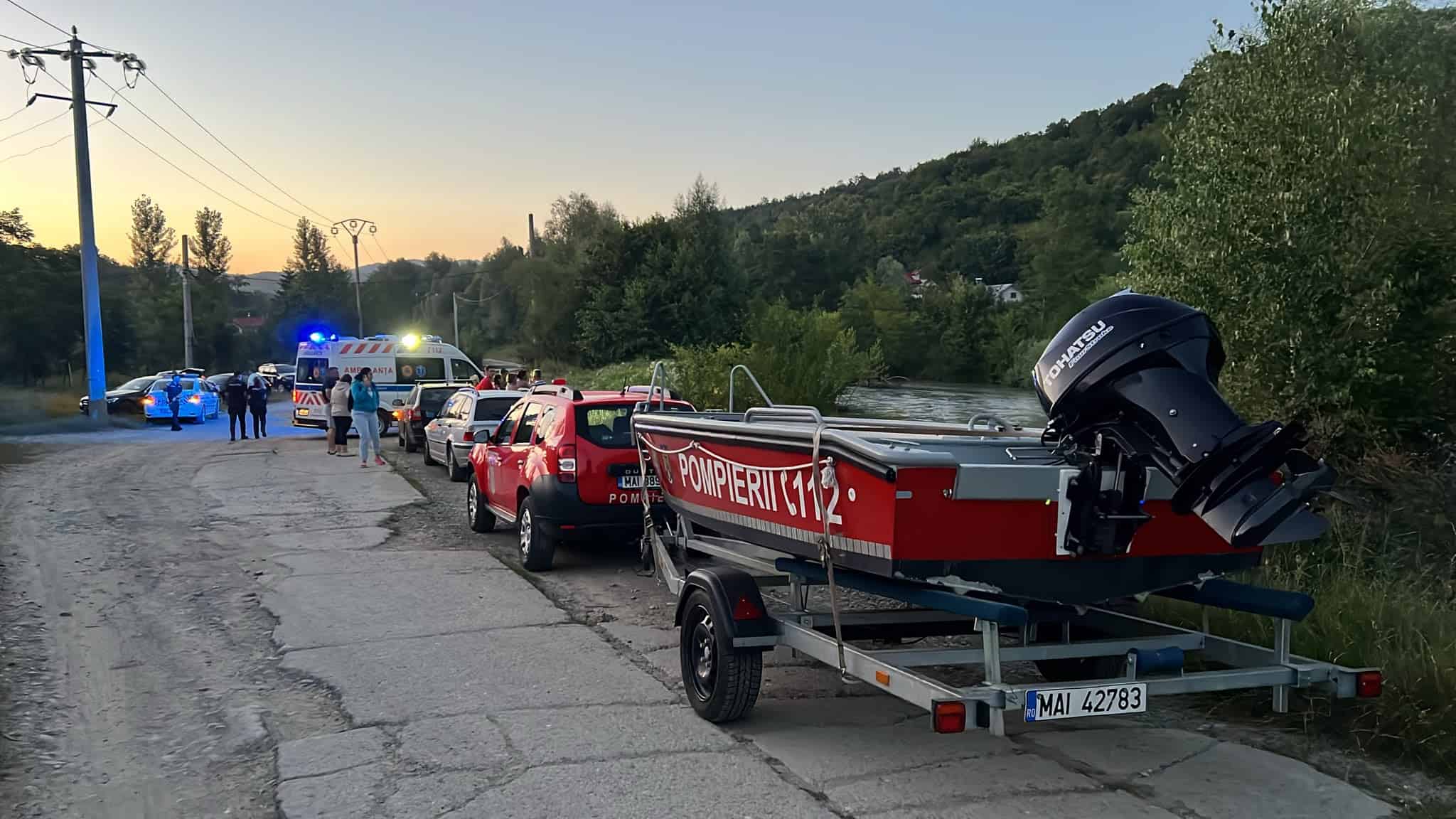 Căruțaș luat de apă când traversa Teleajenul. Doar calul a fost găsit