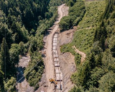 Construcții Erbașu: Un drum construit astăzi poate schimba ritmul unei întregi regiuni pentru următoarele decenii