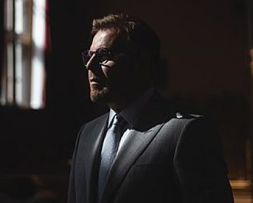 PROFESORUL FACE LUMINĂ – Avocatul Mihail Udroiu, fost judecător ICCJ, demontează ultima hotărâre CJUE pe prescripție: „Interpretarea ICCJ este cea corectă… ICCJ a căutat pentru cetățean cel mai înalt standard de protecție disponibil… Hotărârile Lin I și Lin II transformă protecția intereselor financiare ale Uniunii într-un argument pentru diminuarea unor garanții fundamentale… Curtea de la Luxemburg nu e o curte supremă în înțelesul oricărui băutor de matcha pe trotinetă”