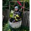 Pisică salvată de pompieri dintr-o fântână de 15 metri, la Cocorăștii Colț