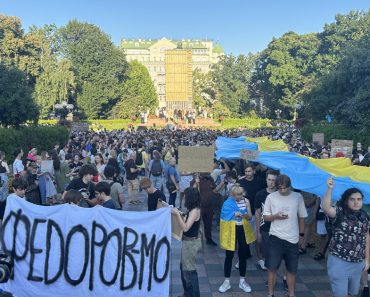 Protestele din Ucraina intră în a treia săptămână: Mii de oameni îi cer lui Zelenski să-l readucă pe Mihailo Fedorov la Apărare