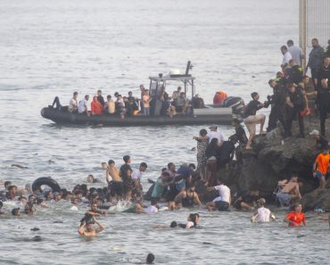 De ce fug oamenii din Maroc: explicația crizei de la granița spaniolă