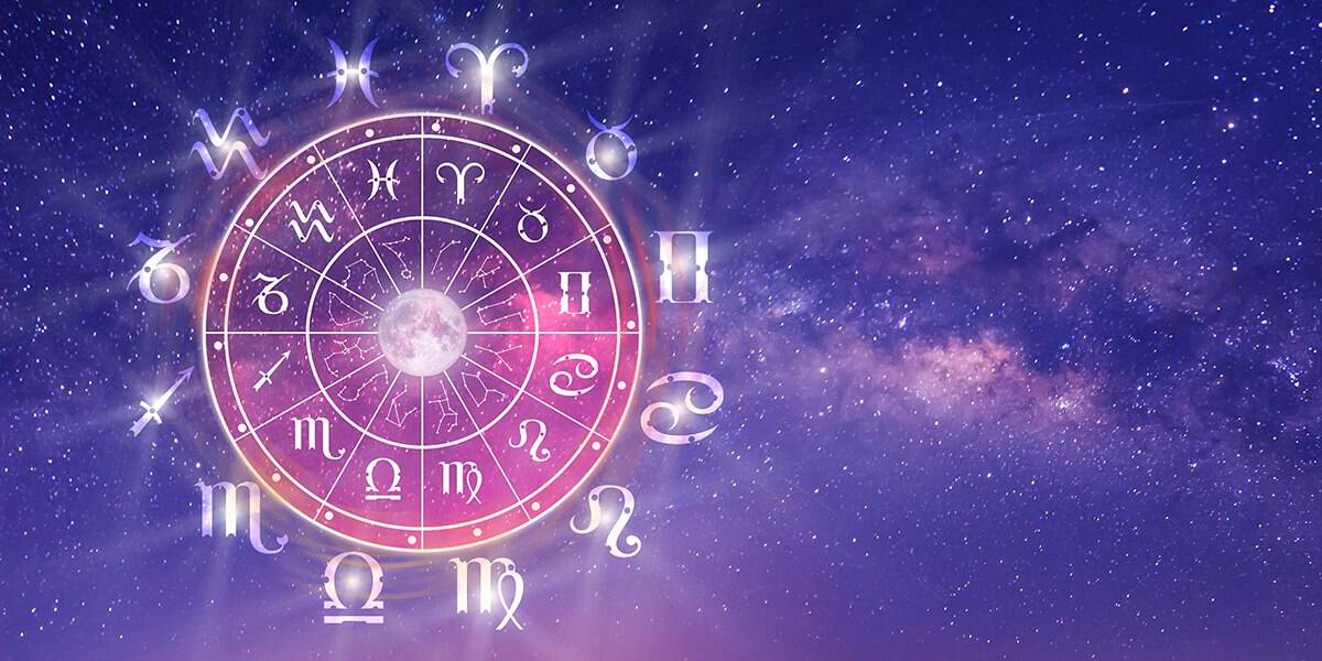 Horoscop 2 august. Zodiile care au parte de surprize în dragoste și câștiguri financiare