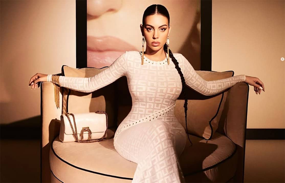 Georgina Rodriguez a reacționat după comentariile răutăcioase pe care le-a primit despre corpul ei: „Îmi plac formele mele” Georgina Rodriguez a reacționat după comentariile răutăcioase pe care le-a primit despre corpul ei: „Îmi plac formele mele”