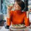 Alimentul banal care poate reduce colesterolul și proteja inima. Nutriționiștii recomandă să îl consumi cât mai des