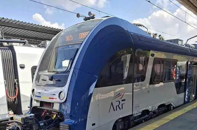 Ce spun călătorii despre noul tren PESA. De ce sunt dezamăgiți: „Groaznic, execrabil, să se desființeze”