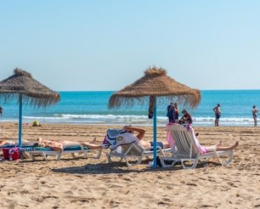 Tragedie pe insula grecească Paros. Un copil de doar 4 ani s-a înecat în piscina unui bar