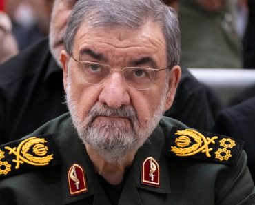 Un fost comandant militar, reprezentant al lui Mojtaba Khamenei în Consiliul de Securitate. „Vechea gardă își consolidează puterea”