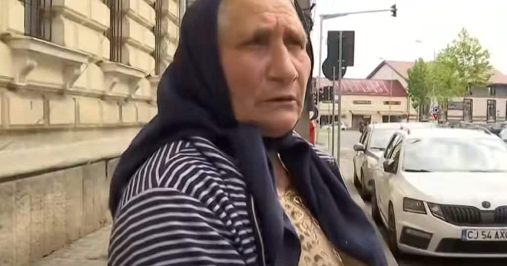 „Să le ia organismul din ei”. Cum explică mama unuia dintre tinerii care au atacat ambulanța agresiunea revoltătoare a acestora
