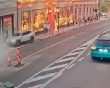 Cine erau tinerii uciși în accidentul din centrul Brașovului. Cea de-a treia victimă este în stare gravă Cine erau tinerii uciși în accidentul din centrul Brașovului. Cea de-a treia victimă este în stare gravă
