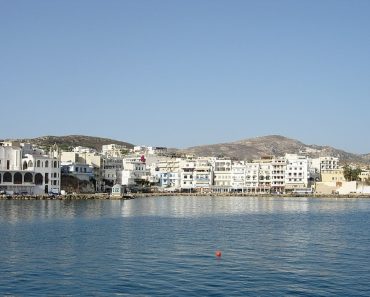 Tragedie în Grecia: Un adolescent irlandez de 17 ani a murit electrocutat în timp ce făcea duș. Familia este devastată Tragedie în Grecia: Un adolescent irlandez de 17 ani a murit electrocutat în timp ce făcea duș. Familia este devastată