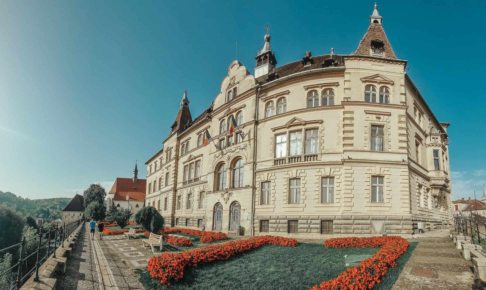 Hotelul din România care se închide după 25 de ani. Chiria a crescut de aproape nouă ori