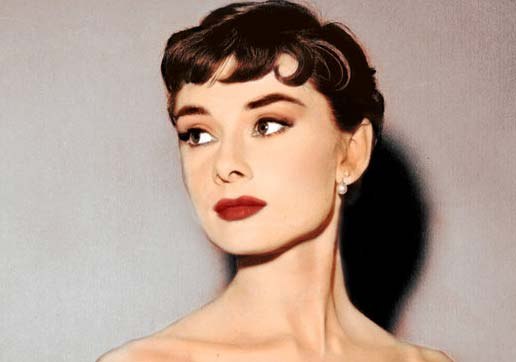 Copiii lui Audrey Hepburn demontează zvonurile despre presupusa tulburare de alimentație de care ar fi suferit actrița. Cum au afectat-o traumele trăite în perioada războiului Copiii lui Audrey Hepburn demontează zvonurile despre presupusa tulburare de alimentație de care ar fi suferit actrița. Cum au afectat-o traumele trăite în perioada războiului