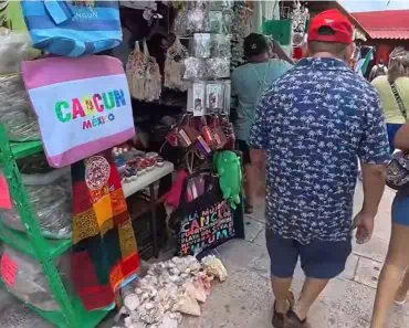 Cancún, dincolo de resorturile de lux. Un român arată realitatea: „Îți vine să vomiți”