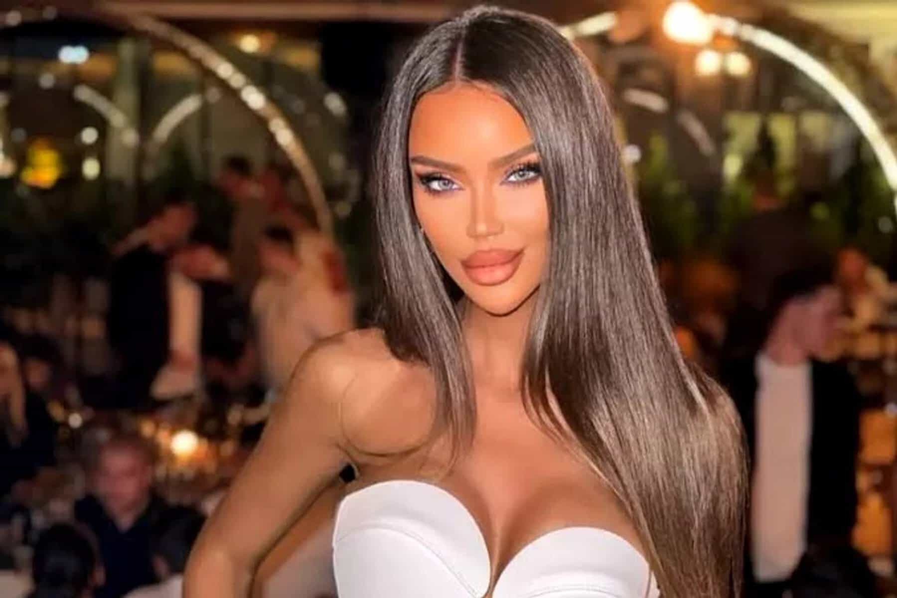„Sunt incomozi”. Bianca Drăgușanu, decizie neașteptată după ani de operații estetice „Sunt incomozi”. Bianca Drăgușanu, decizie neașteptată după ani de operații estetice