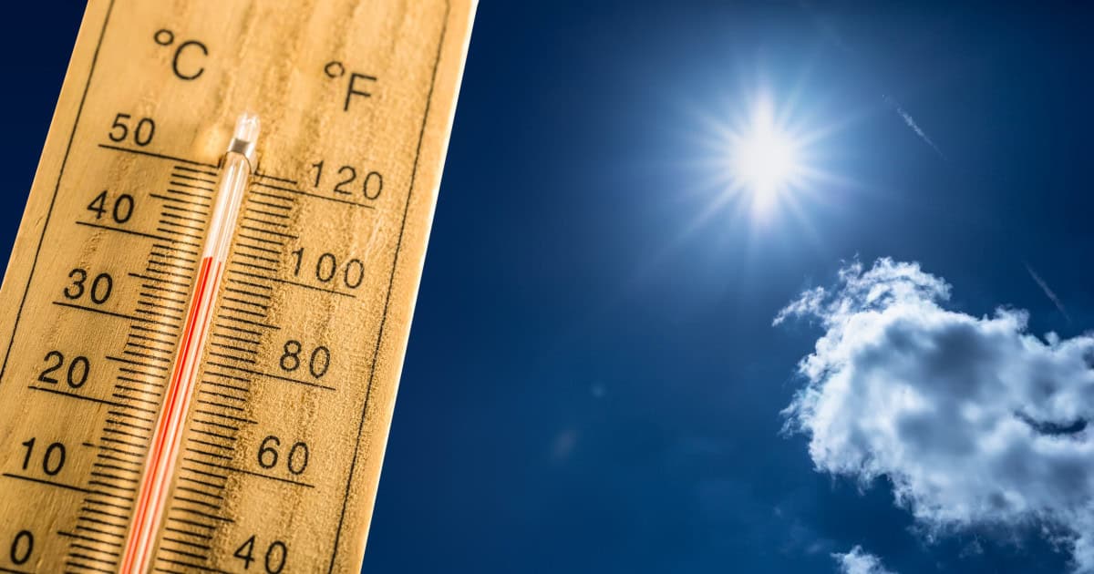 Când se termină valul de căldură? ANM a actualizat prognoza. Meteorologii explică unde mai persistă canicula și unde va ploua