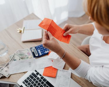 Viața după despărțire, cu 3.700 de lei pe lună. „Nu prea văd cum ți-ar ajunge” Viața după despărțire, cu 3.700 de lei pe lună. „Nu prea văd cum ți-ar ajunge”