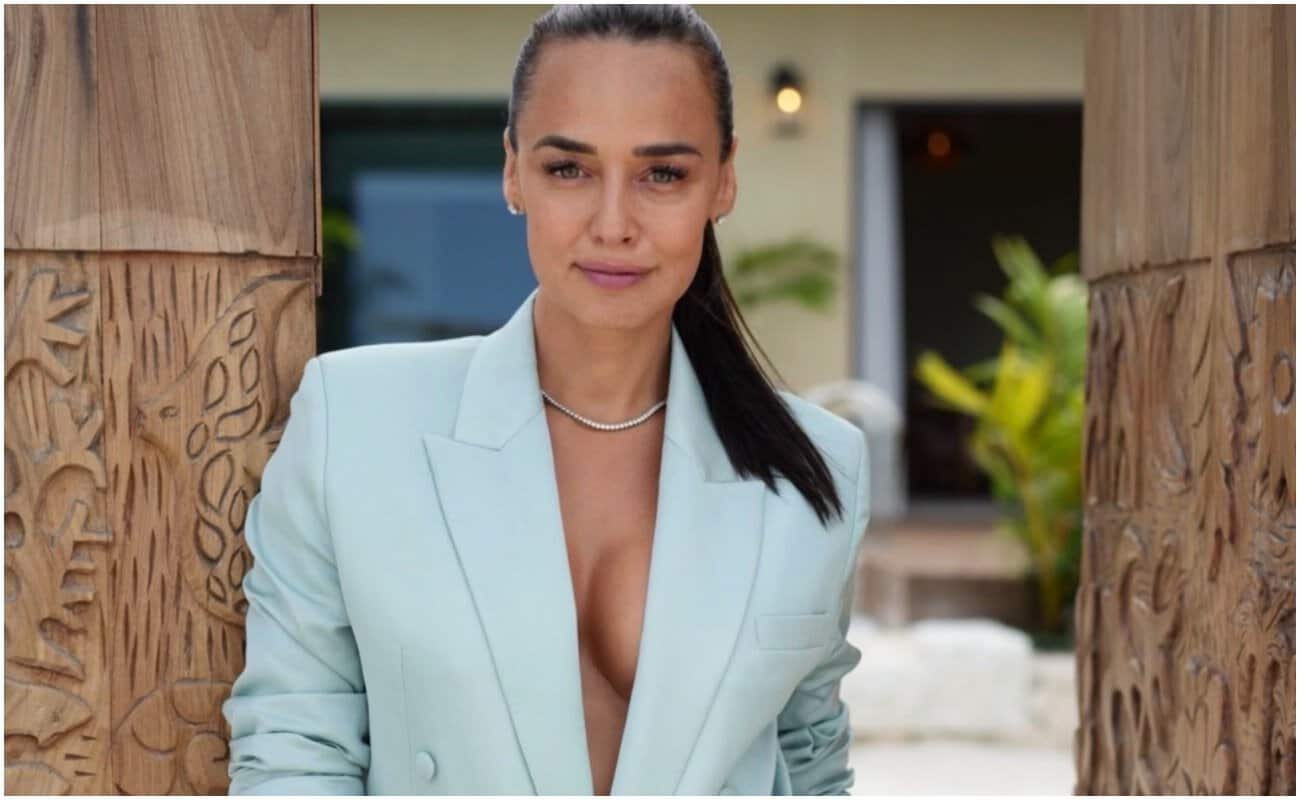 Andreea Raicu, confesiune sinceră despre lupta cu vârsta: „Am făcut prima dată botox la 20 și ceva de ani”